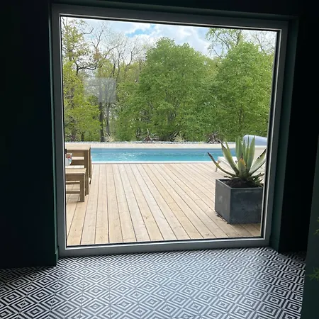 Avec Piscine En Baie Mont St Michel Dans Un Parc Arbore Villa *